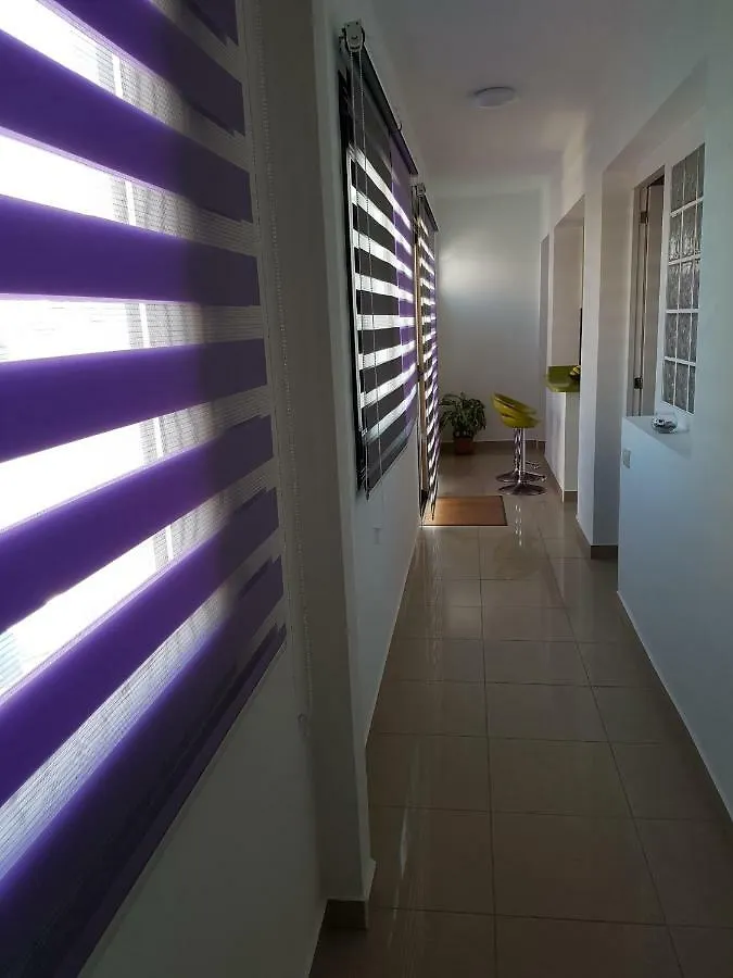 Calle Guajara, 1. Casa Playa Chica 拉克鲁斯